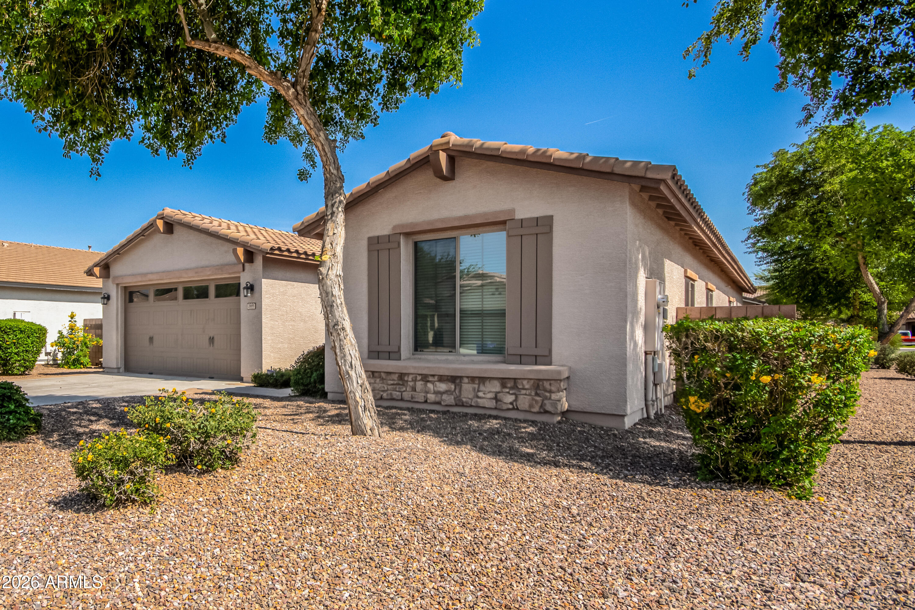 2695 E RAKESTRAW Lane