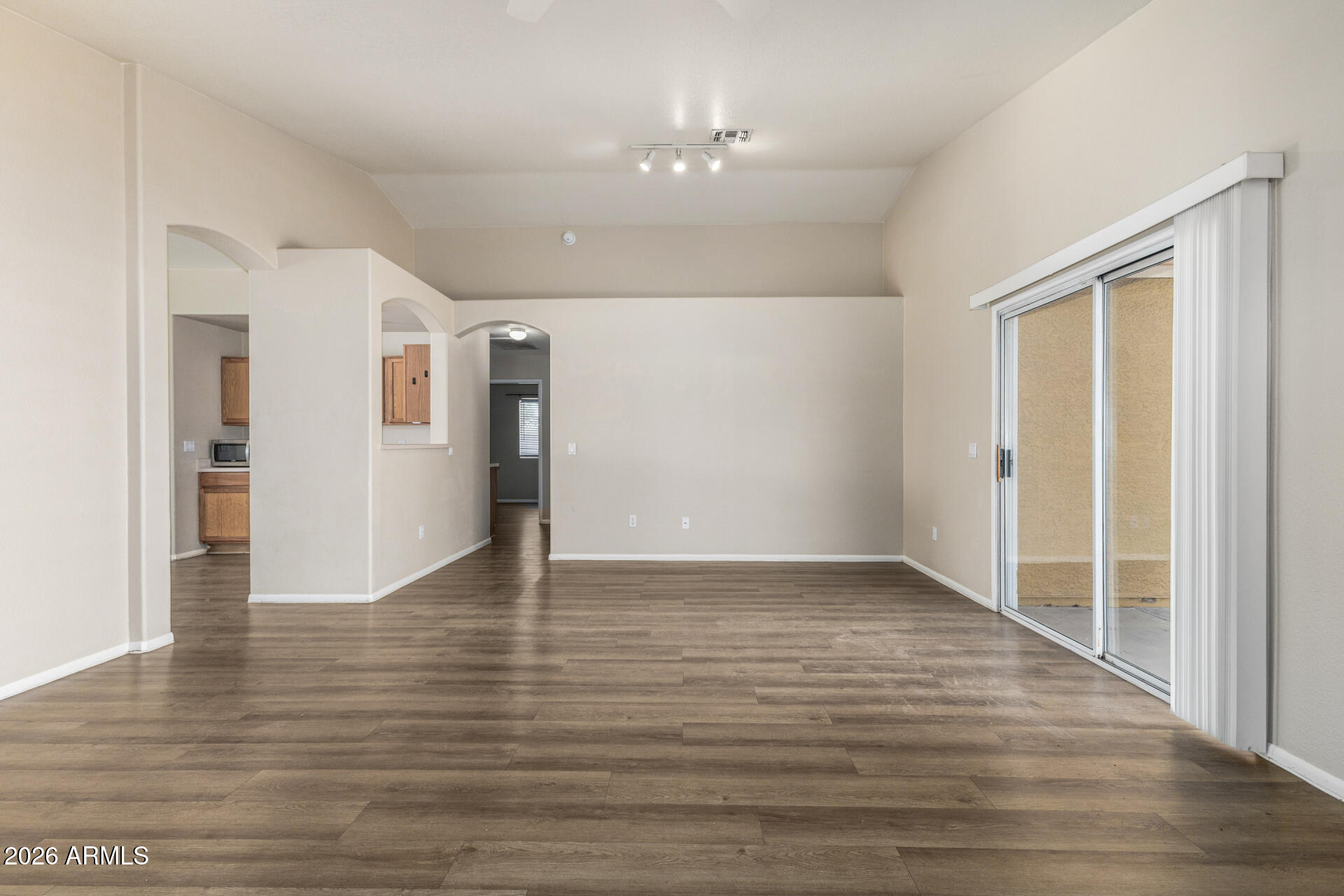 16144 W GRANT Street