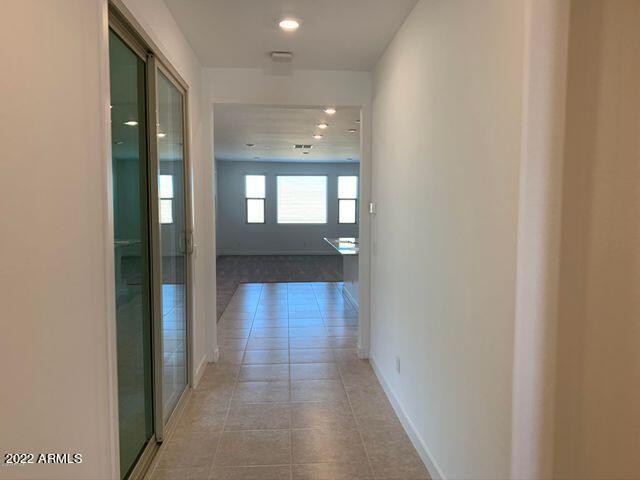 9752 E Red Giant Drive