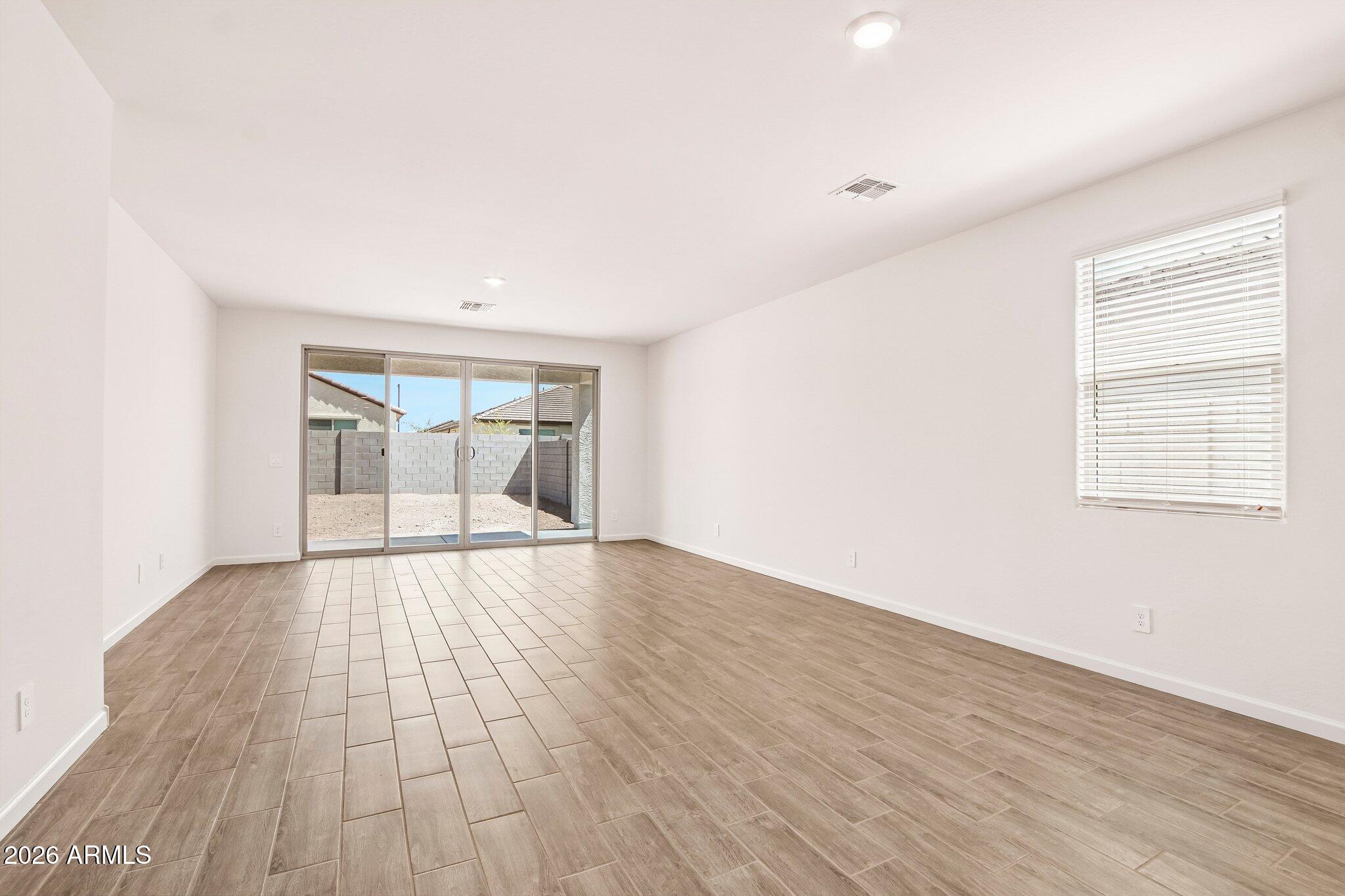 18252 W AVENIDA DEL SOL --