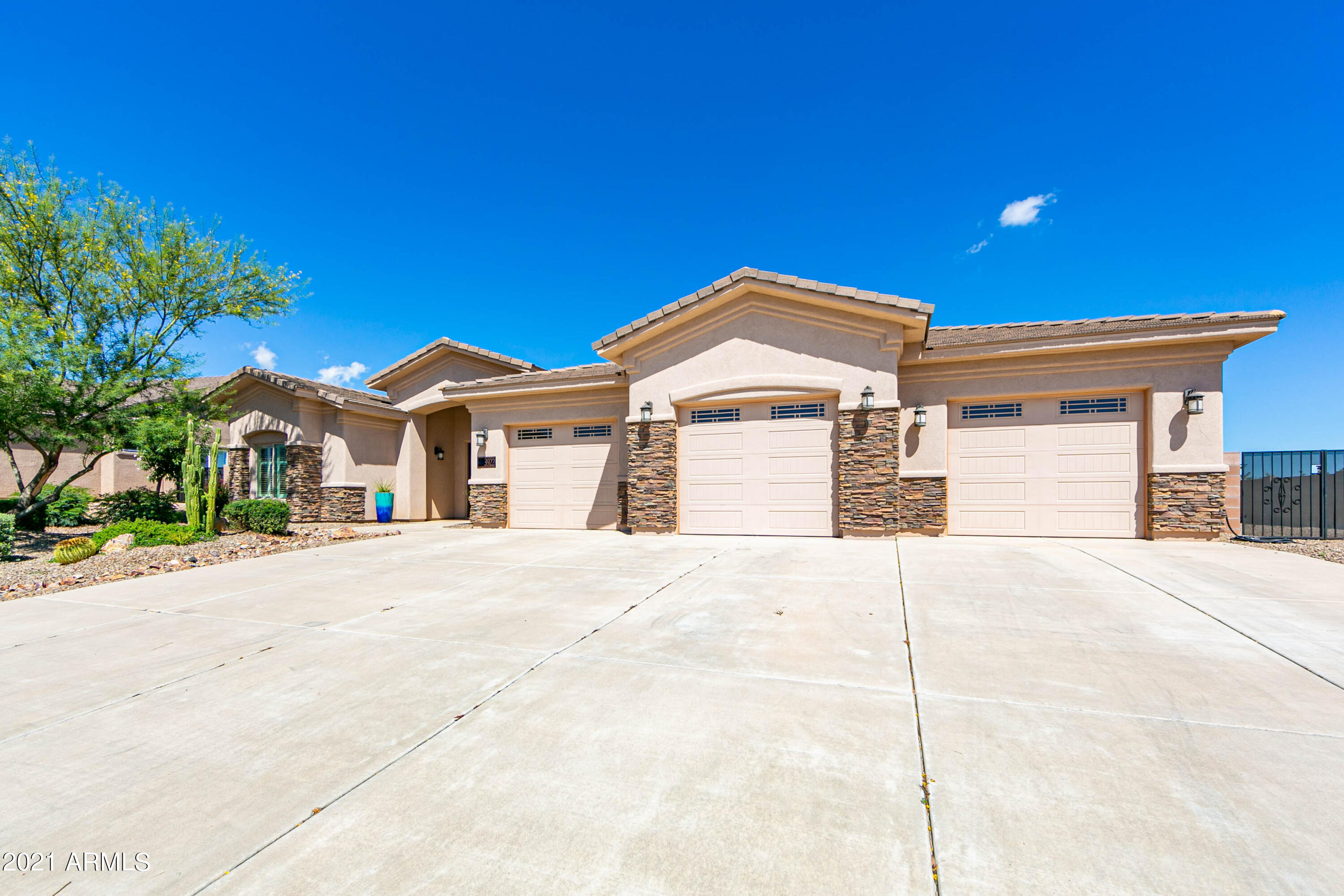 CANYON DE FLORES PHASE 2E - Residential
