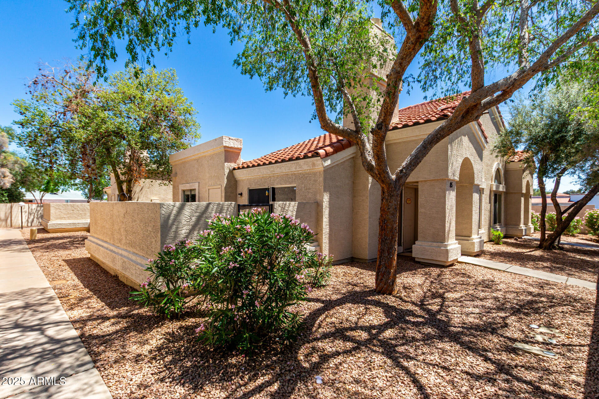 1111 W SUMMIT Place 85