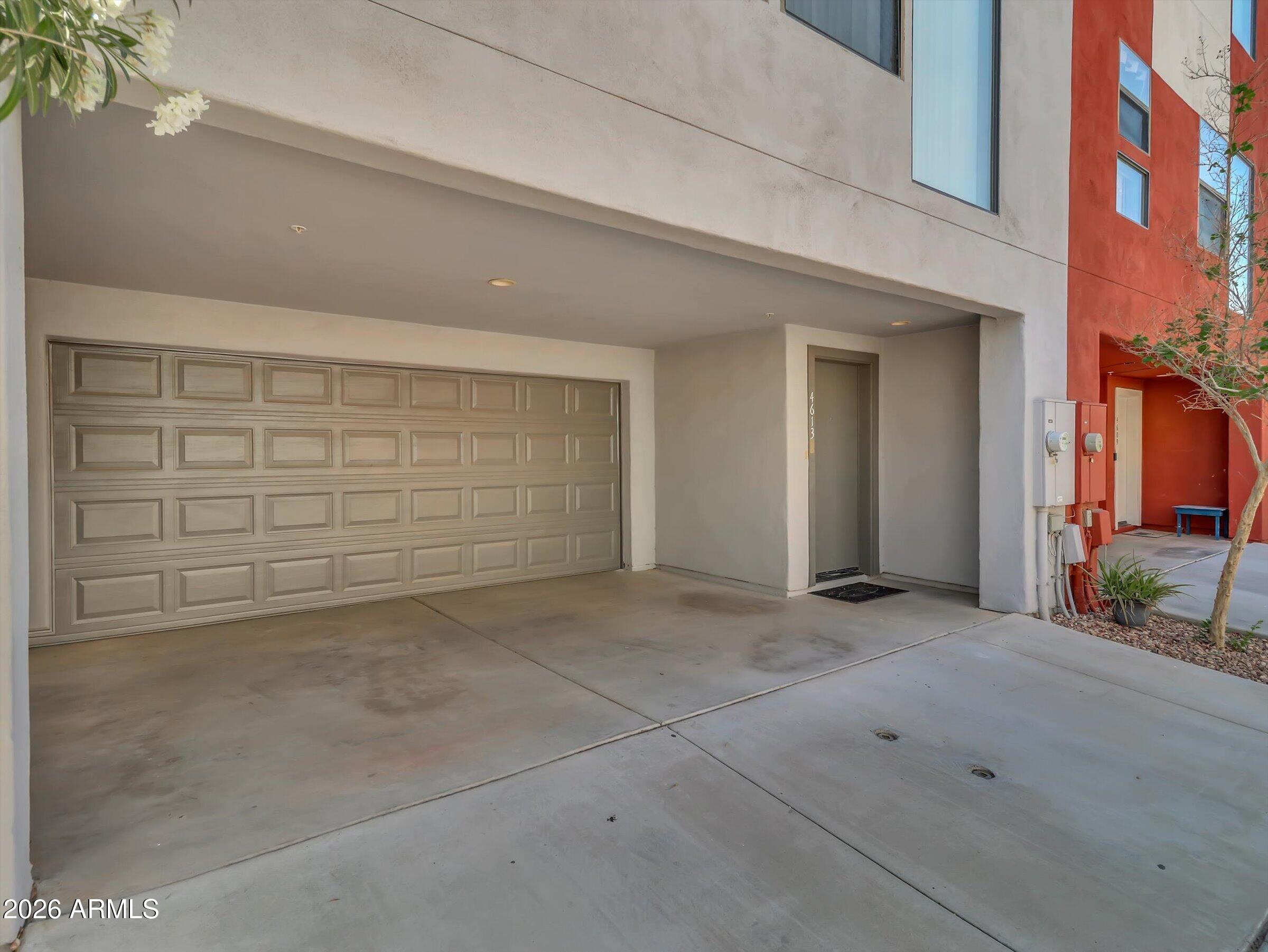 4613 E CULVER Street