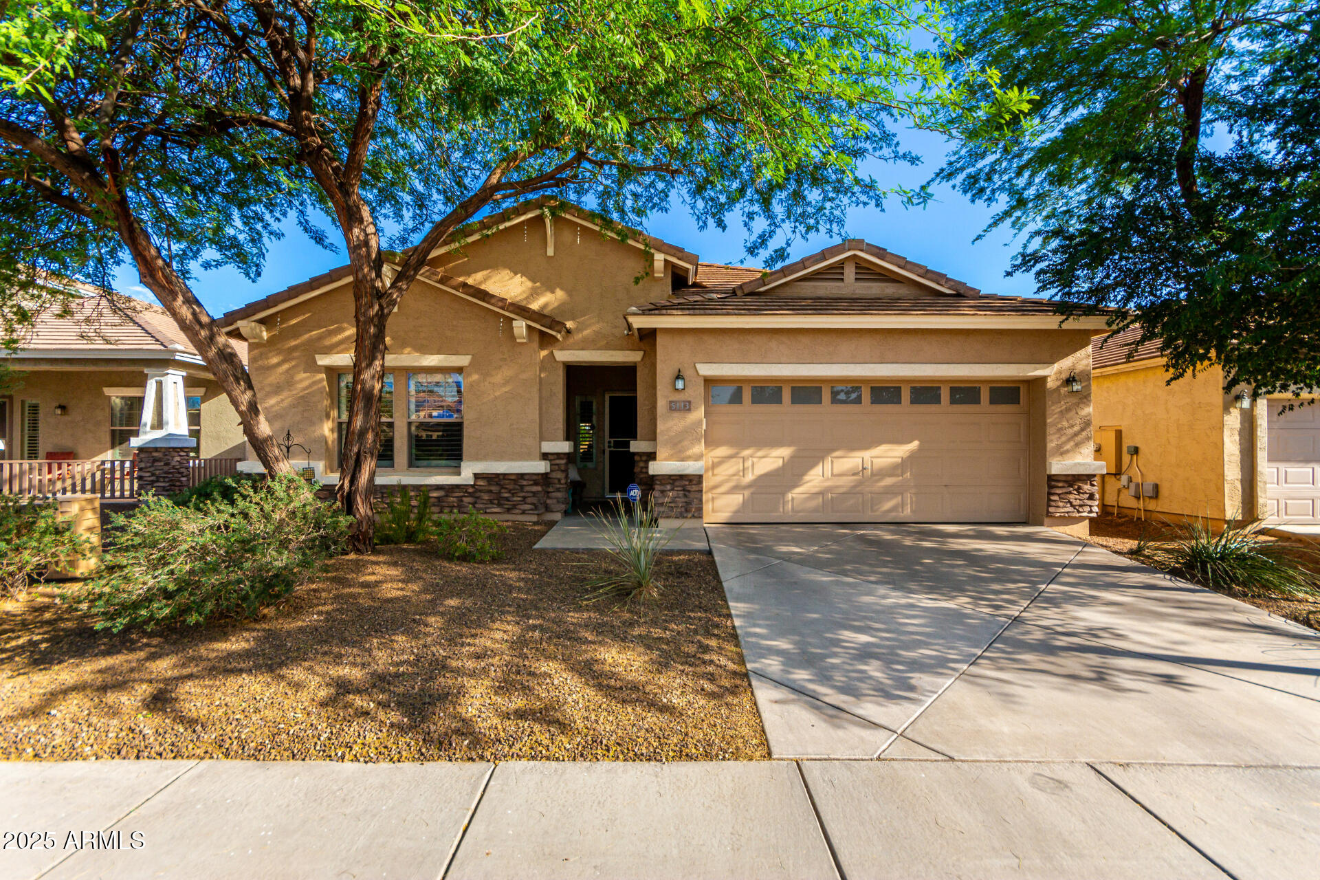 5113 W Molly Lane