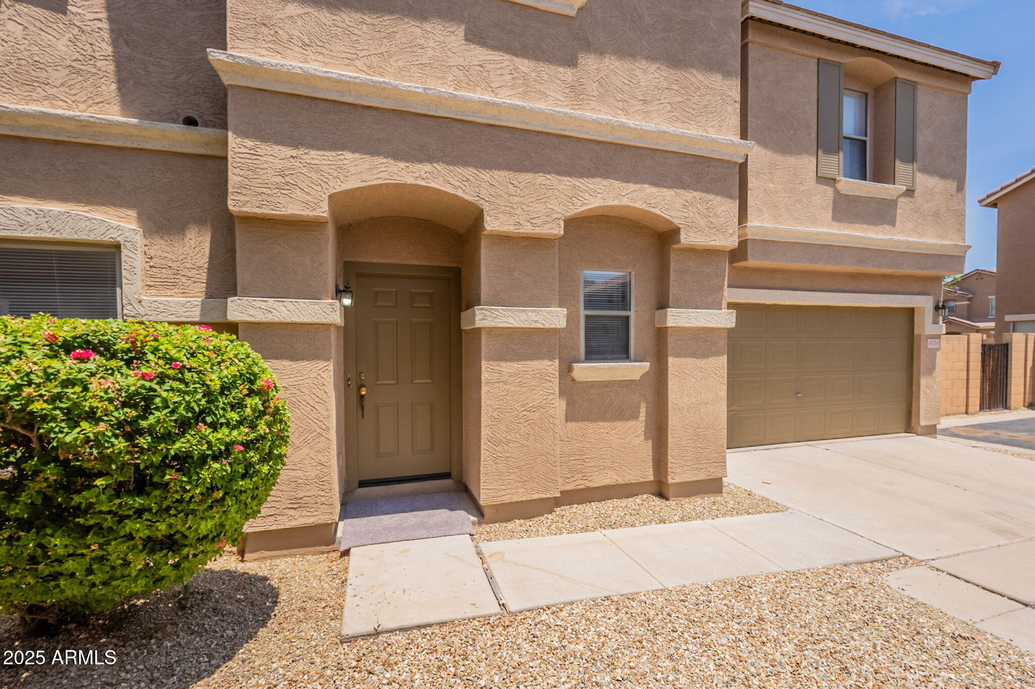 Homes 2 9534 N 82ND Lane