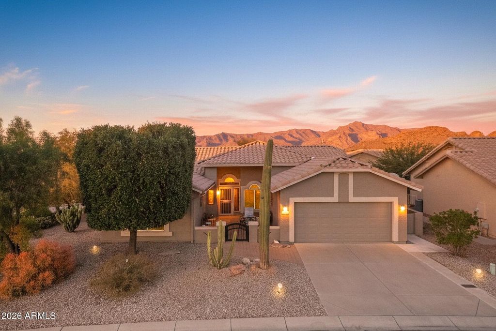 Photo of 8054 E Birdie Lane, Gold Canyon, AZ 85118 (MLS # 6971786)