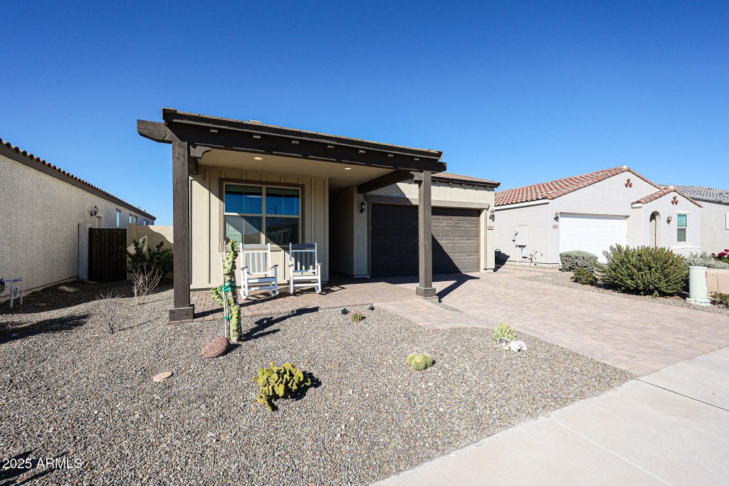 Photo of 18062 W Amber Ridge Way, Goodyear, AZ 85338 (MLS # 7089388)