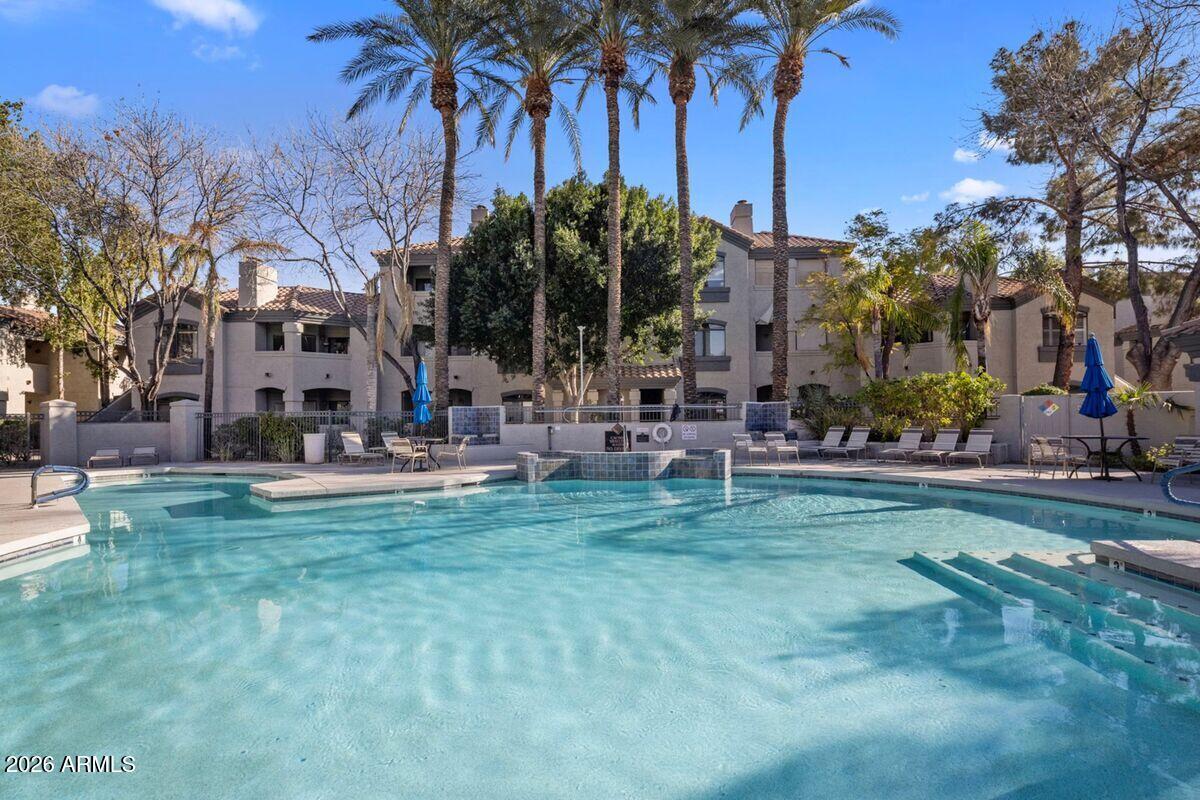 15095 N THOMPSON PEAK Parkway 2029