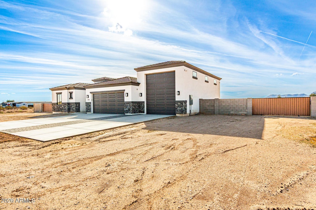 Photo of 2920 S 364th Drive, Tonopah, AZ 85354 (MLS # 7069660)