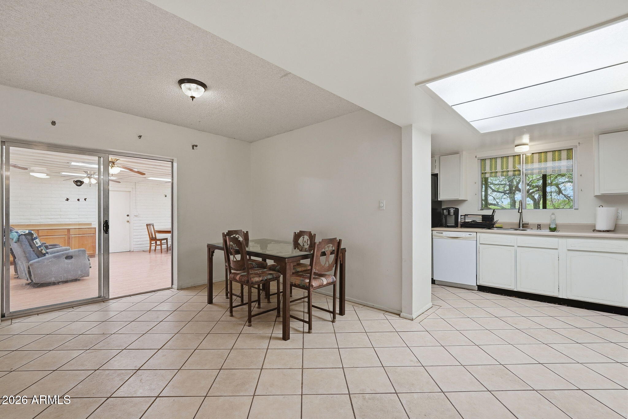VILLAGE MEADOWS ESTATES - Residential