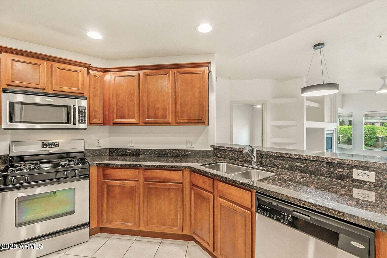 5450 E DEER VALLEY Drive 1209