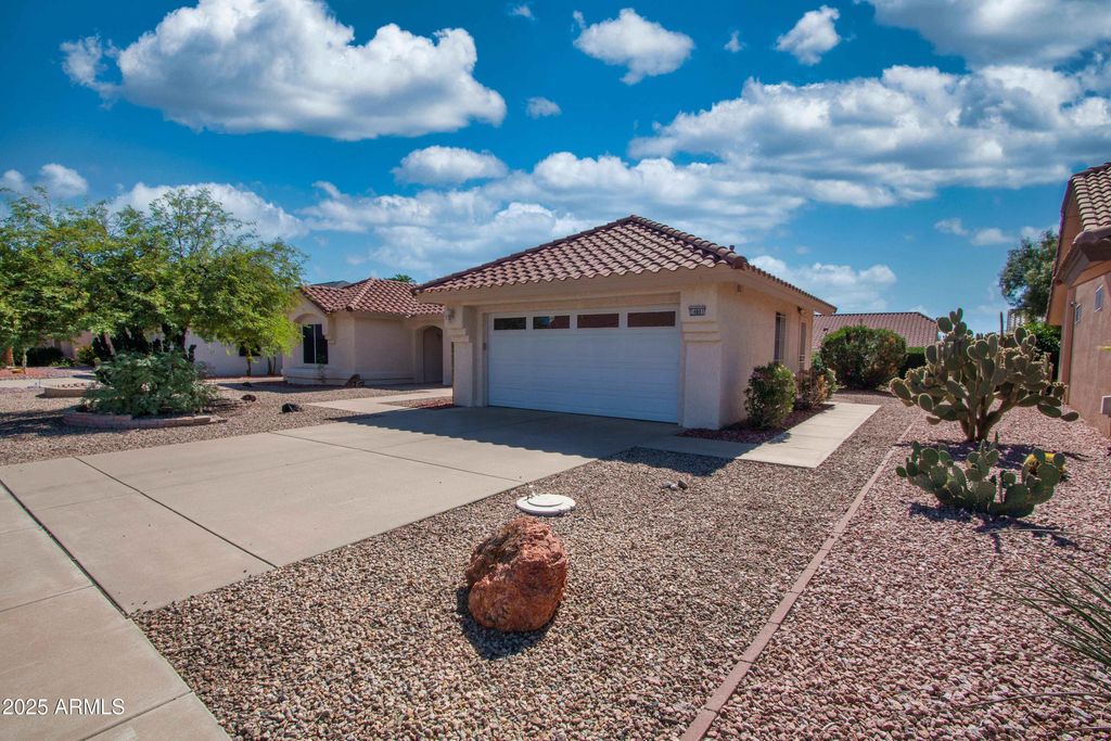 Photo of 14801 W Blue Verde Drive, Sun City West, AZ 85375 (MLS # 6927548)