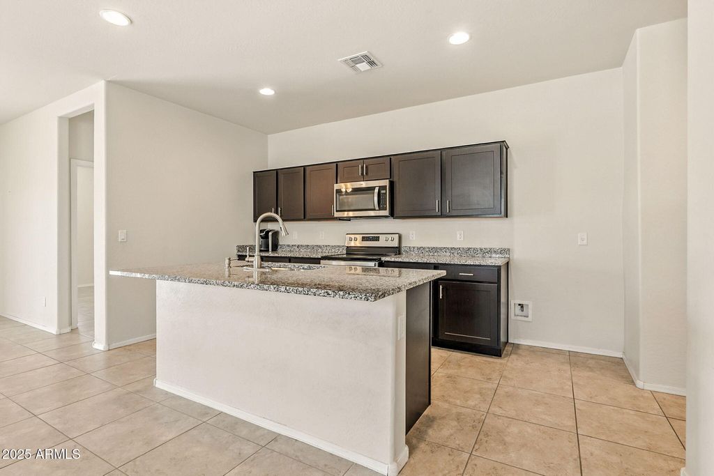 Photo of 3560 N Mia Lane, Casa Grande, AZ 85122 (MLS # 6909722)