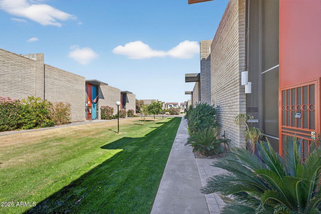 Photo of 1623 E Maryland Avenue, Phoenix, AZ 85016 (MLS # 7000946)