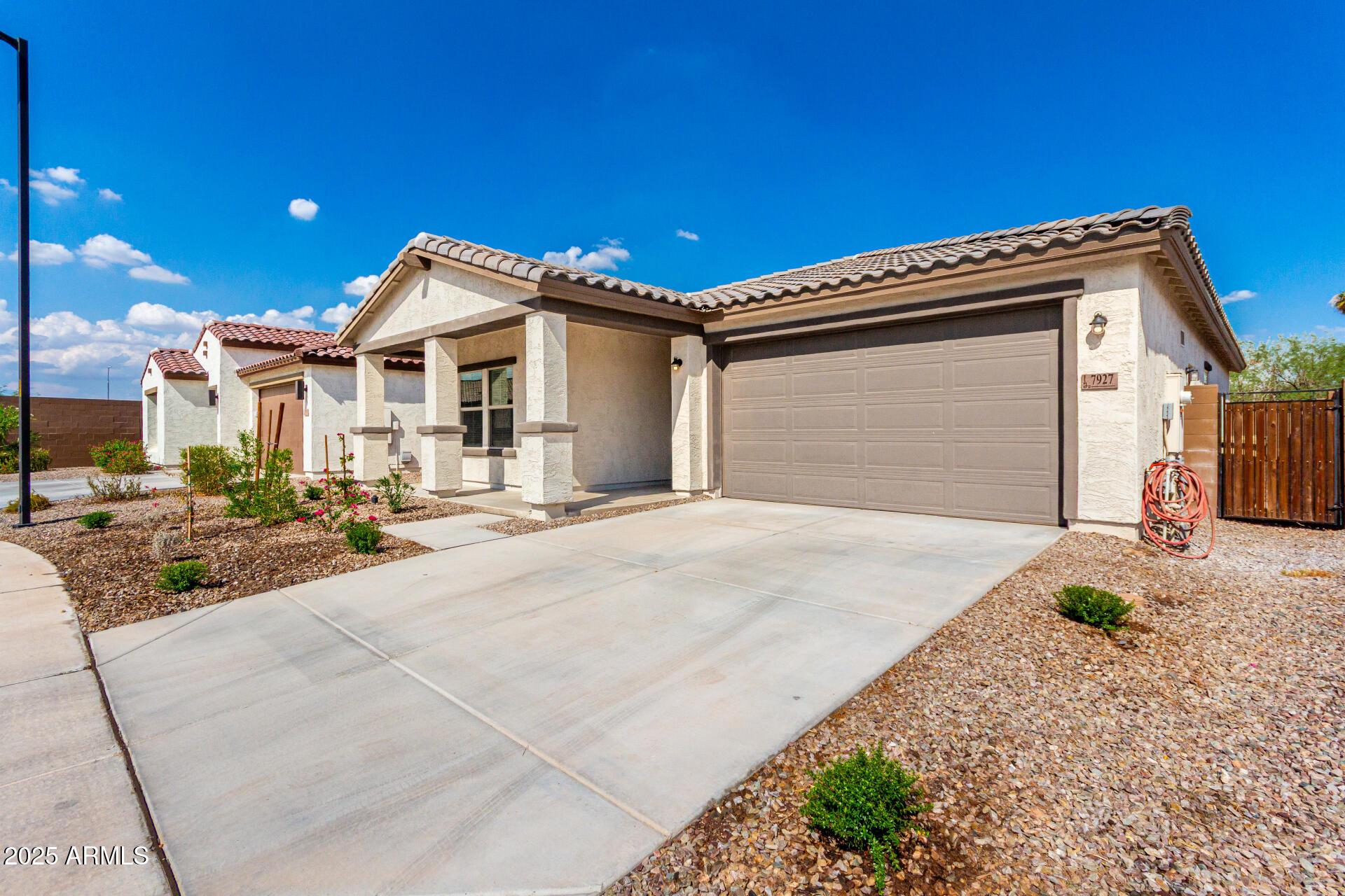 7927 N 86TH Lane