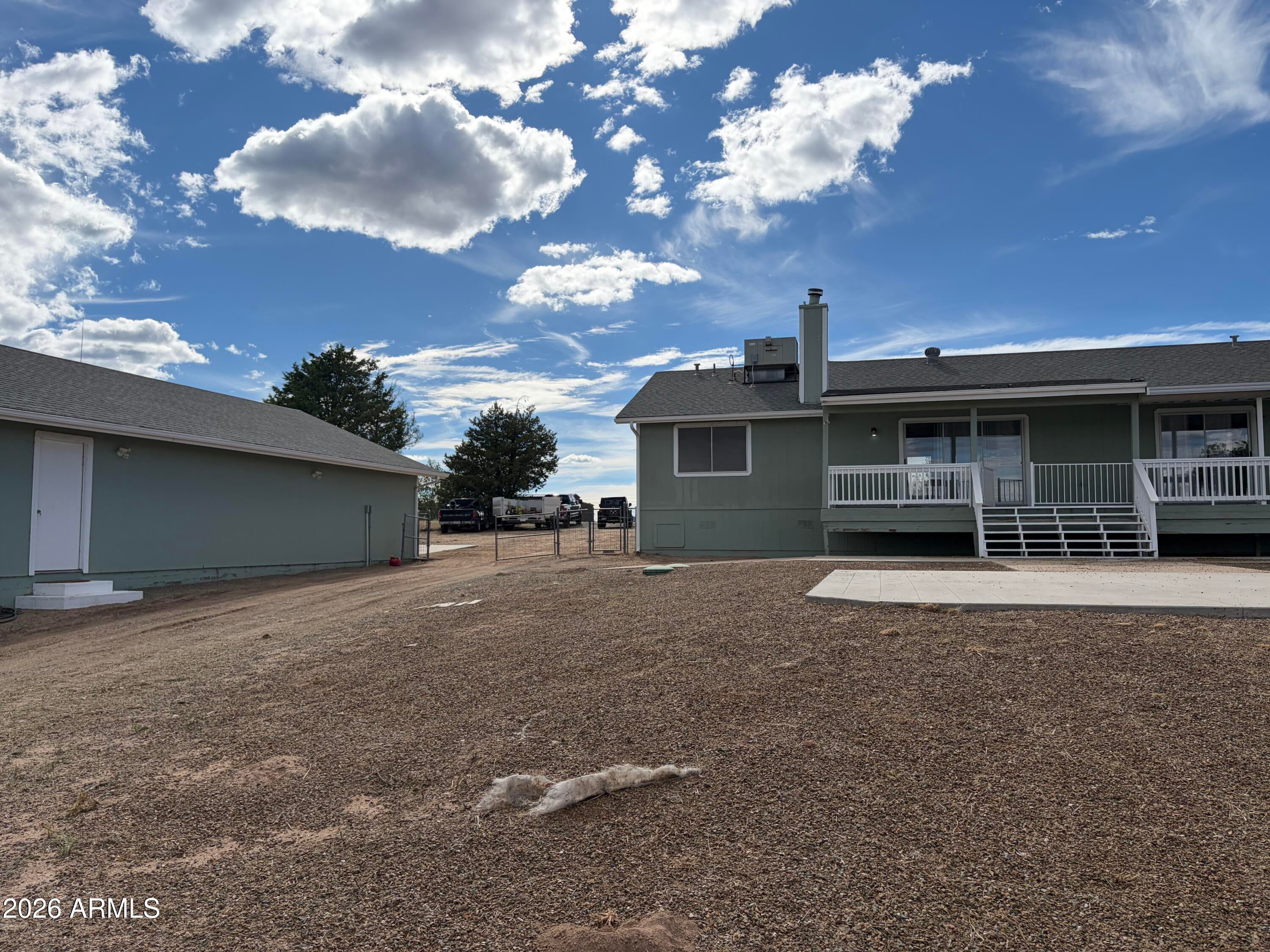 305 S REED Road