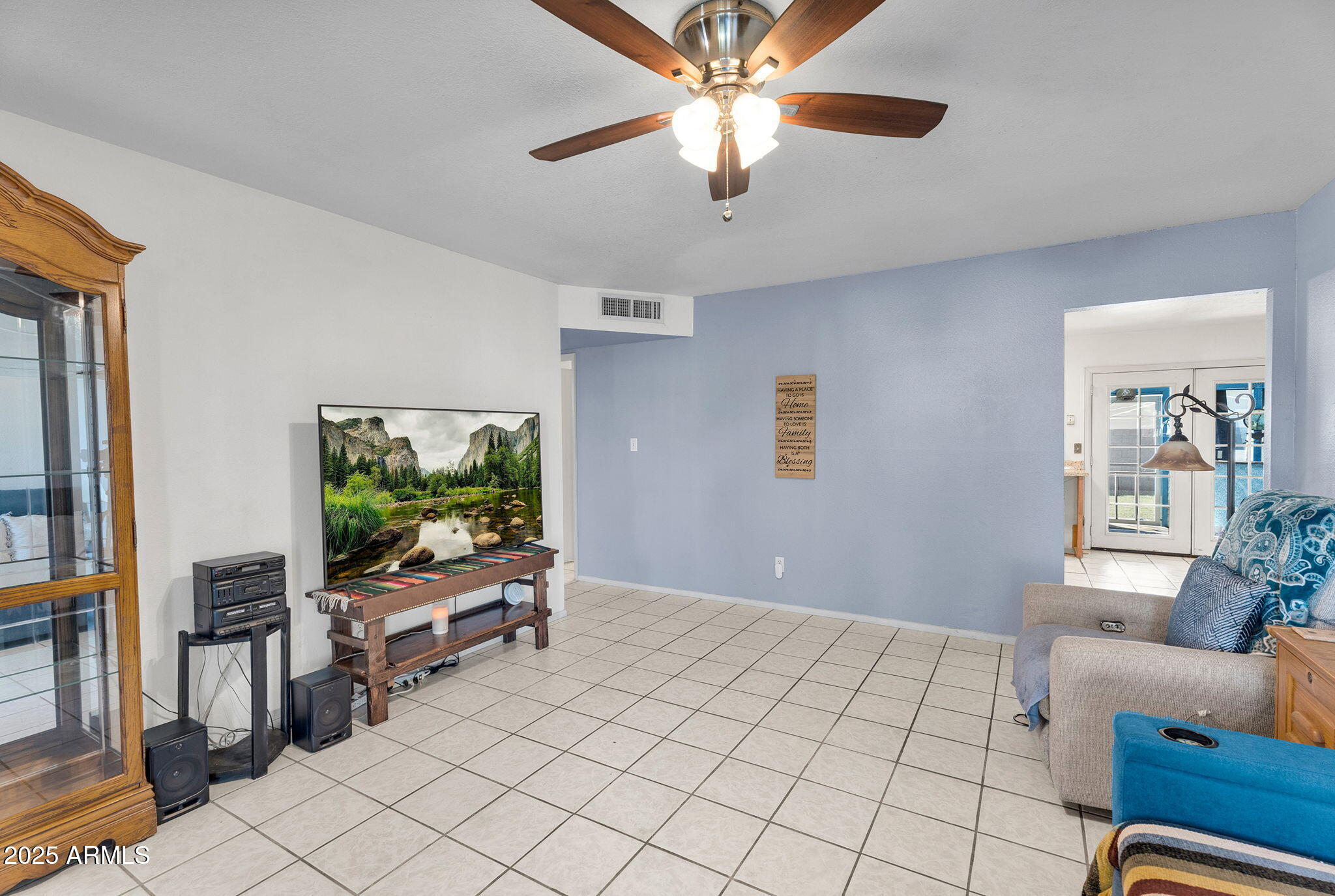 316 N GAYLORD Circle