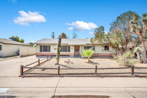 2337 W DIANA Avenue Phoenix AZ 85021