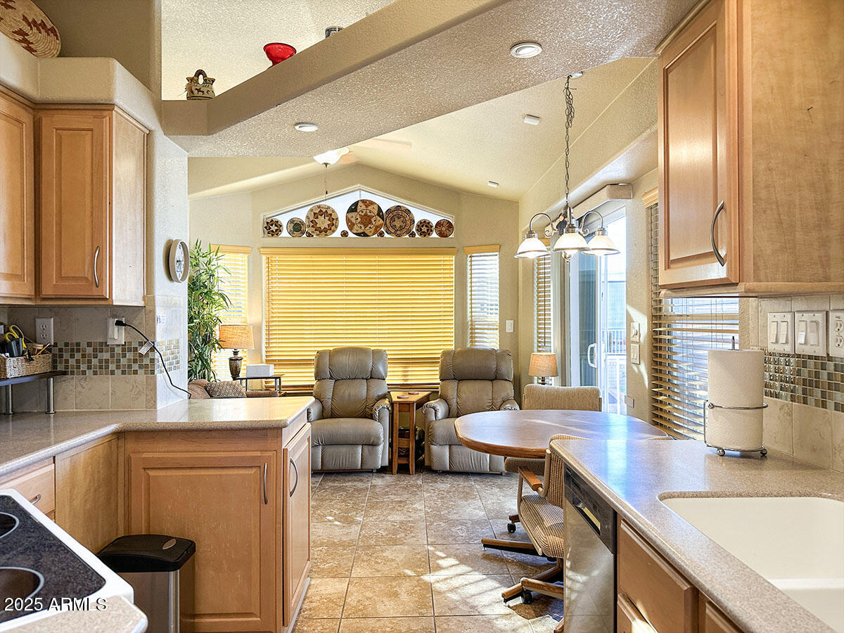 111 S GREENFIELD Road S 345