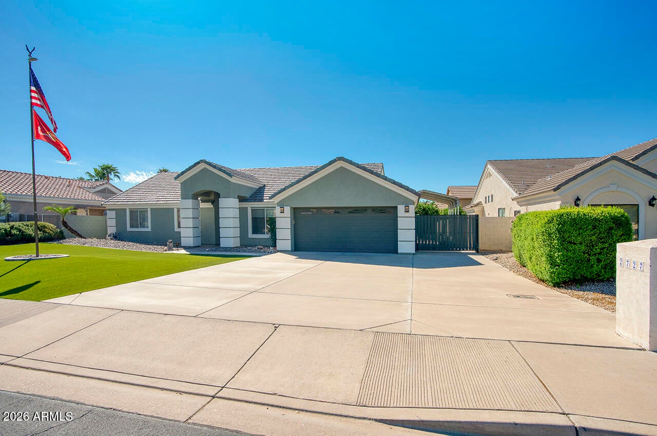 2727 E HERMOSA VISTA Drive
