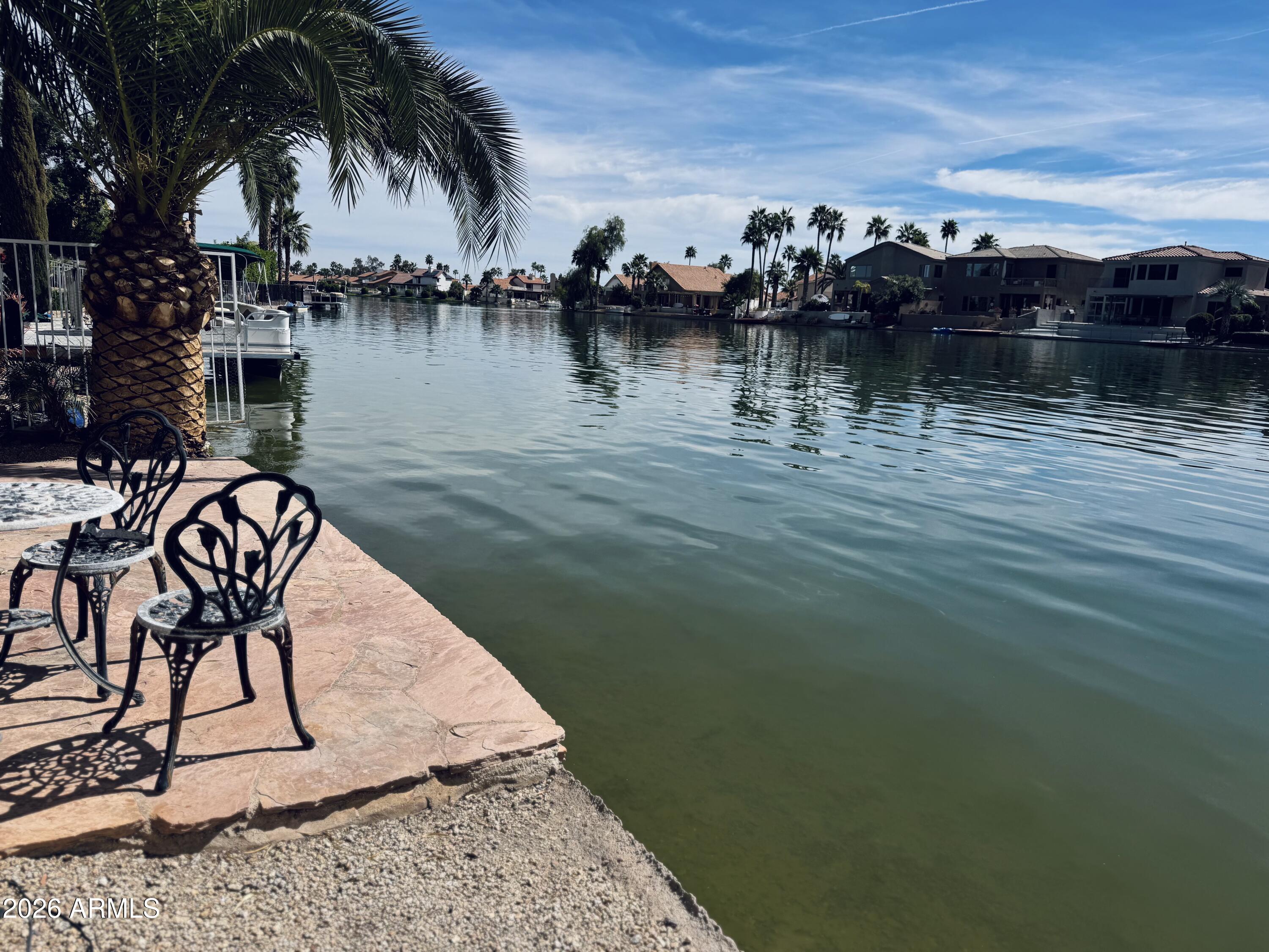 3339 E TANGLEWOOD Drive