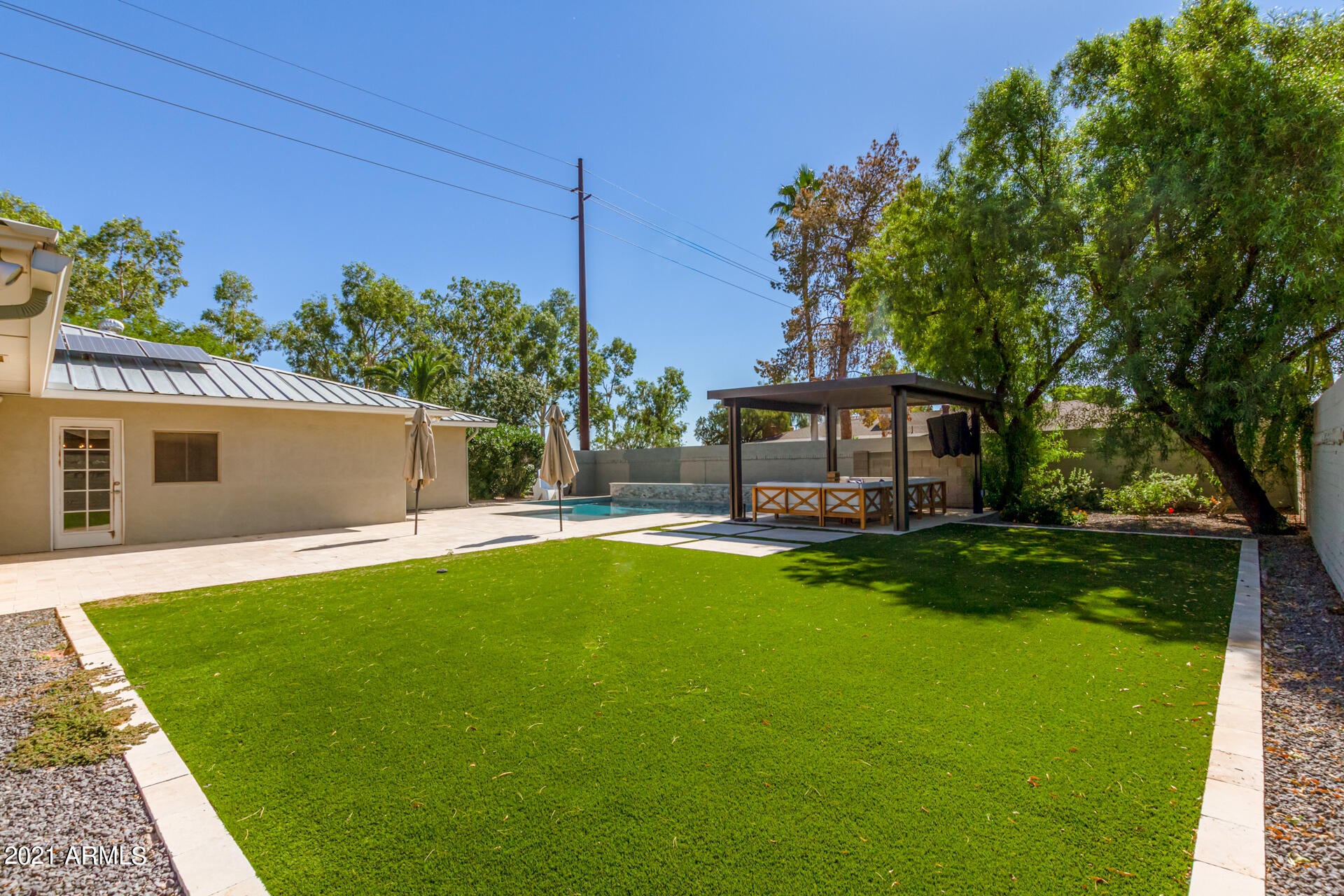 8731 E Minnezona Avenue