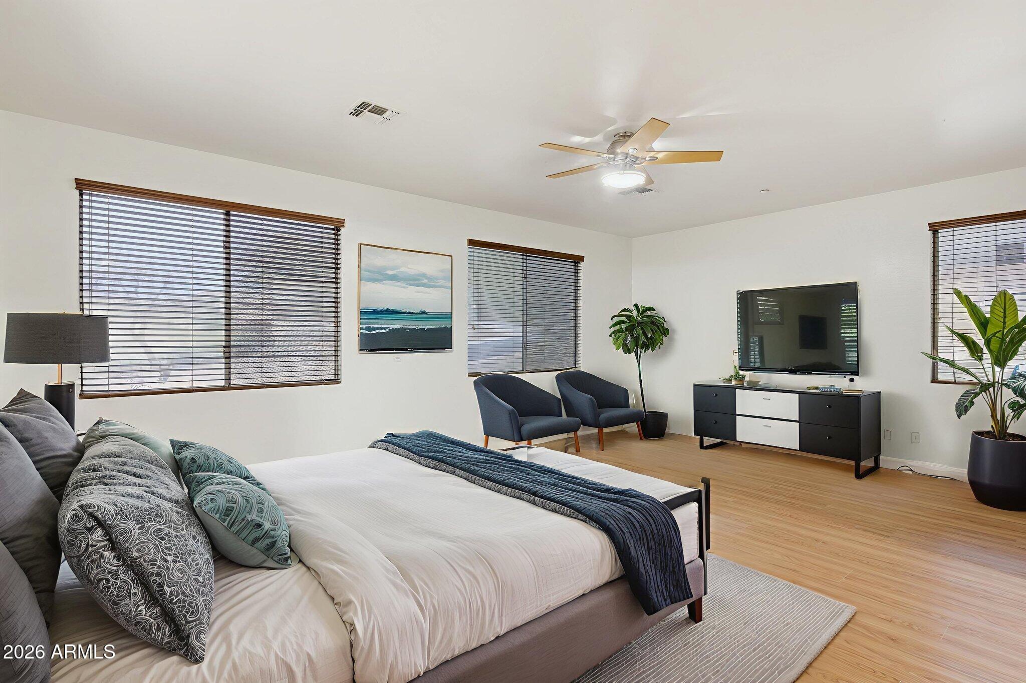 6206 W BUCKHORN Trail