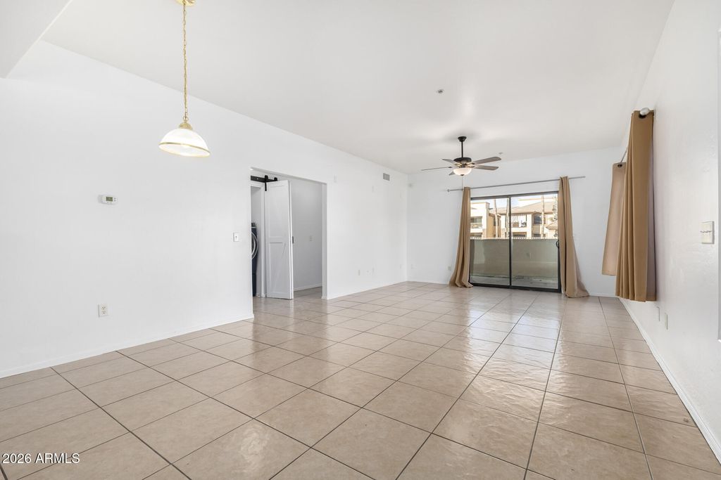 Photo of 6770 N 47th Avenue #1016, Glendale, AZ 85301 (MLS # 6975209)