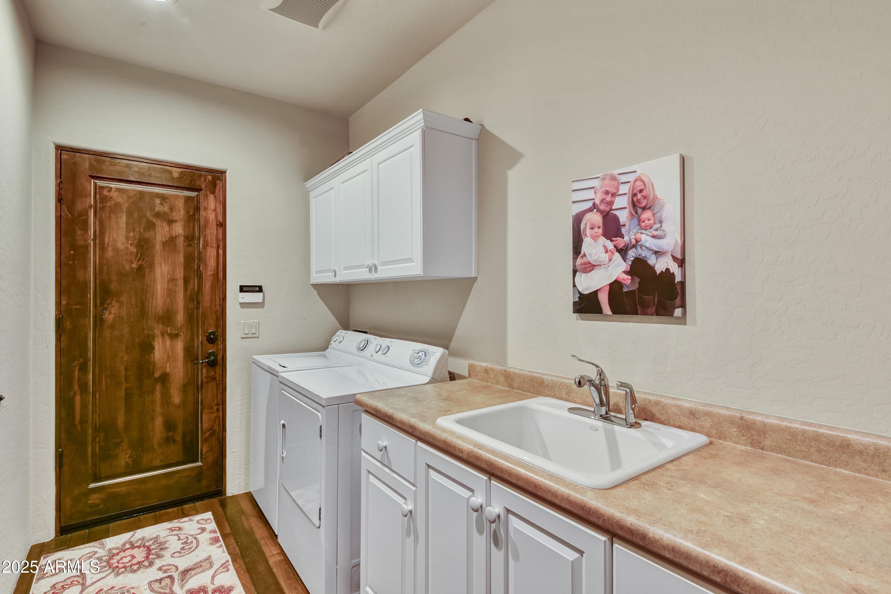 Superstition Mountain - Residential