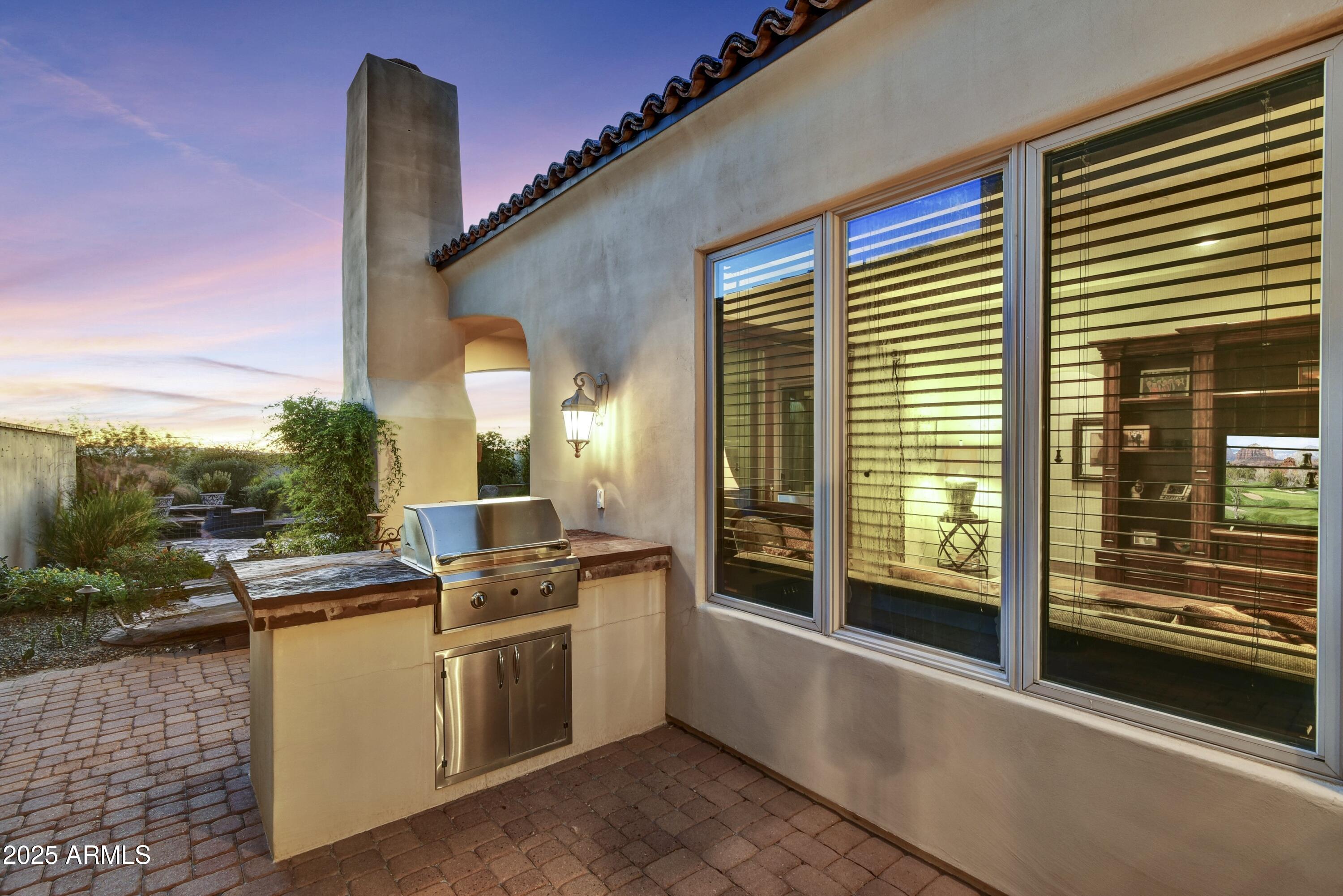 Superstition Mountain - Residential