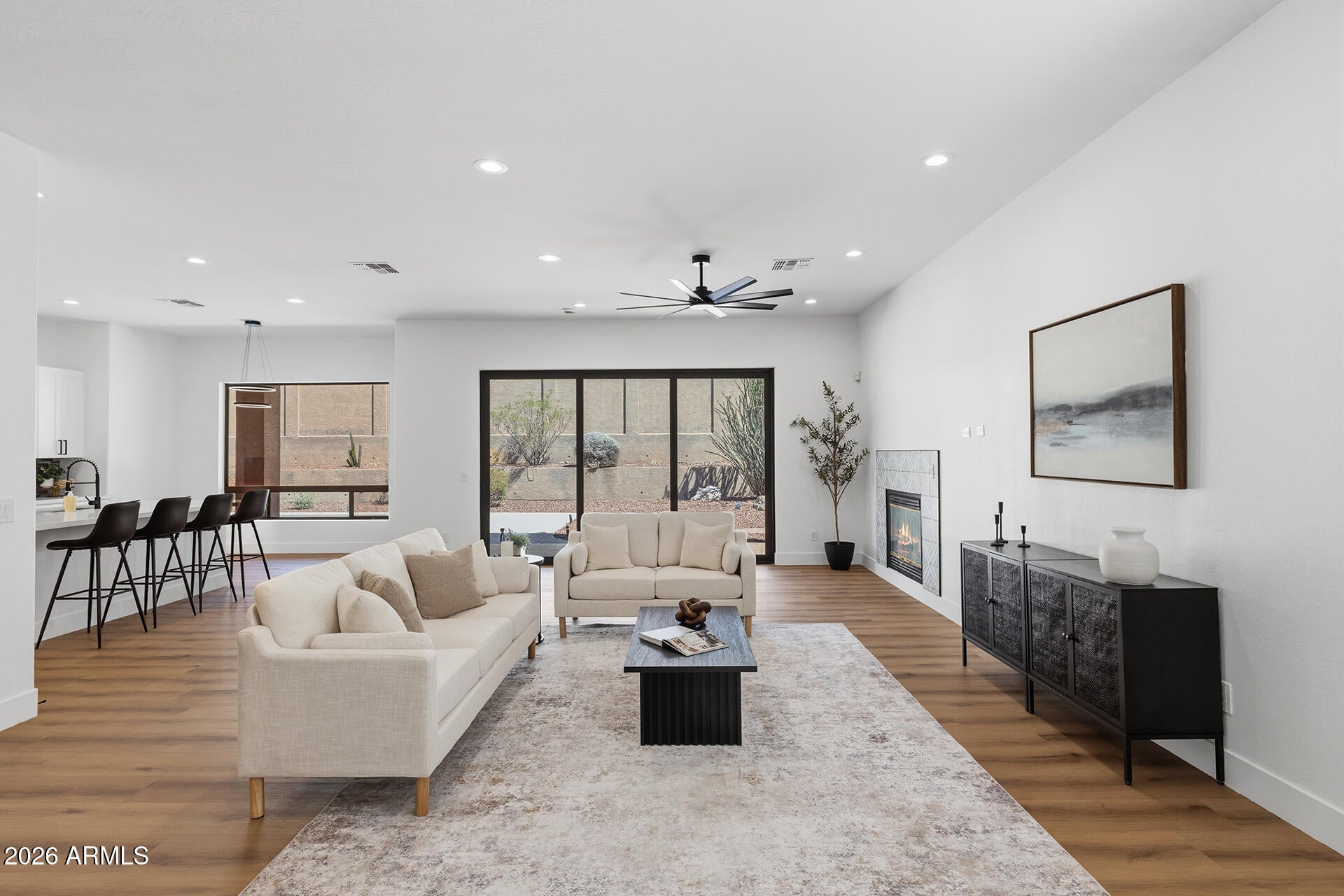 2940 W ADVENTURE Drive