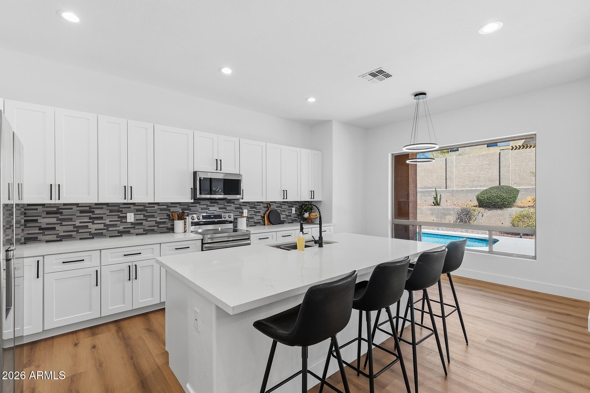 2940 W ADVENTURE Drive