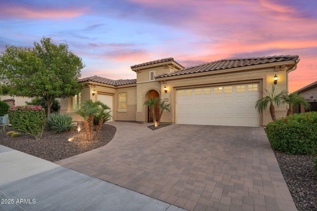 Photo of 3943 E Torrey Pines Lane, Chandler, AZ 85249 (MLS # 6920858)
