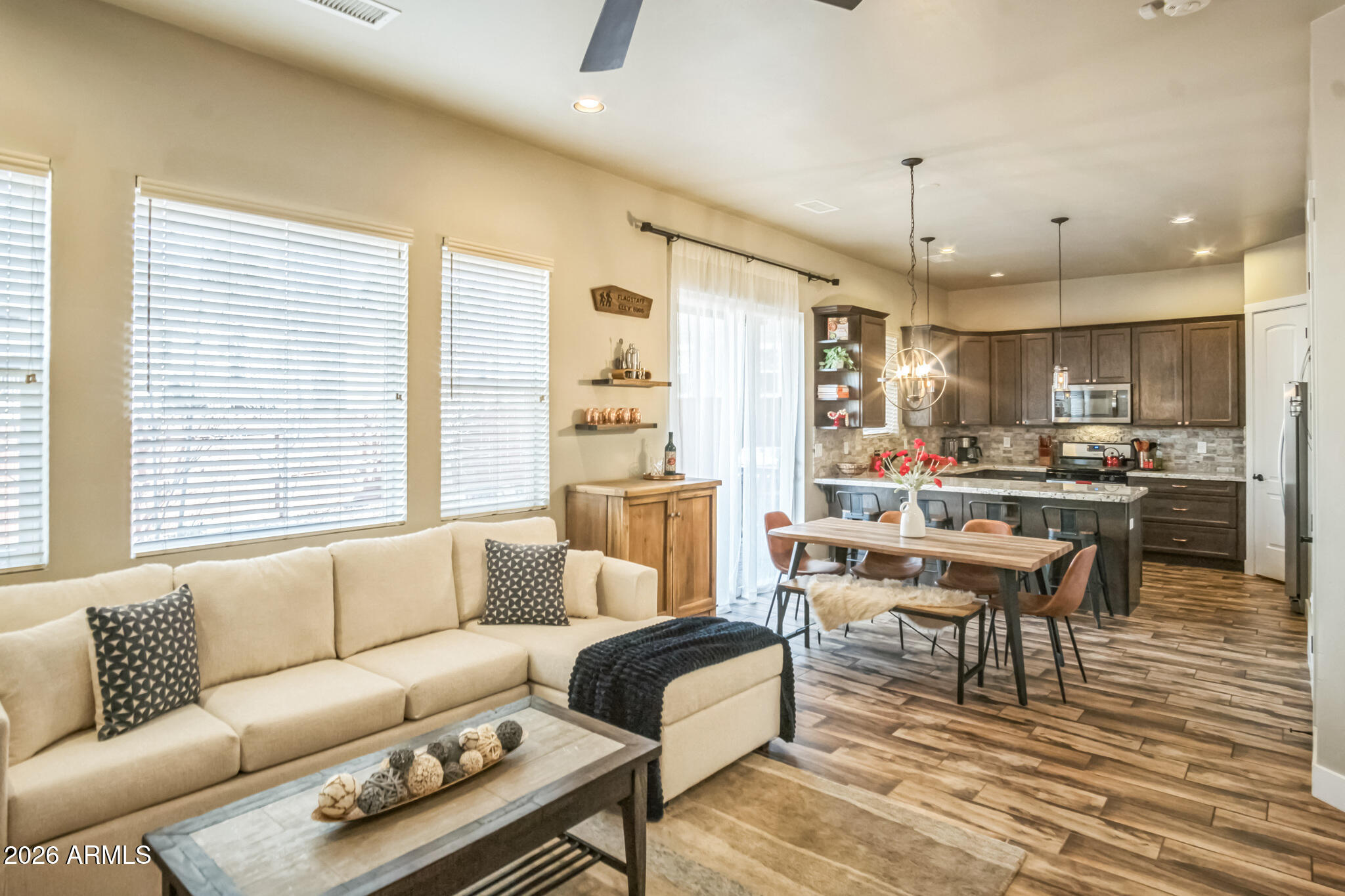 3194 S BERINGER Lane