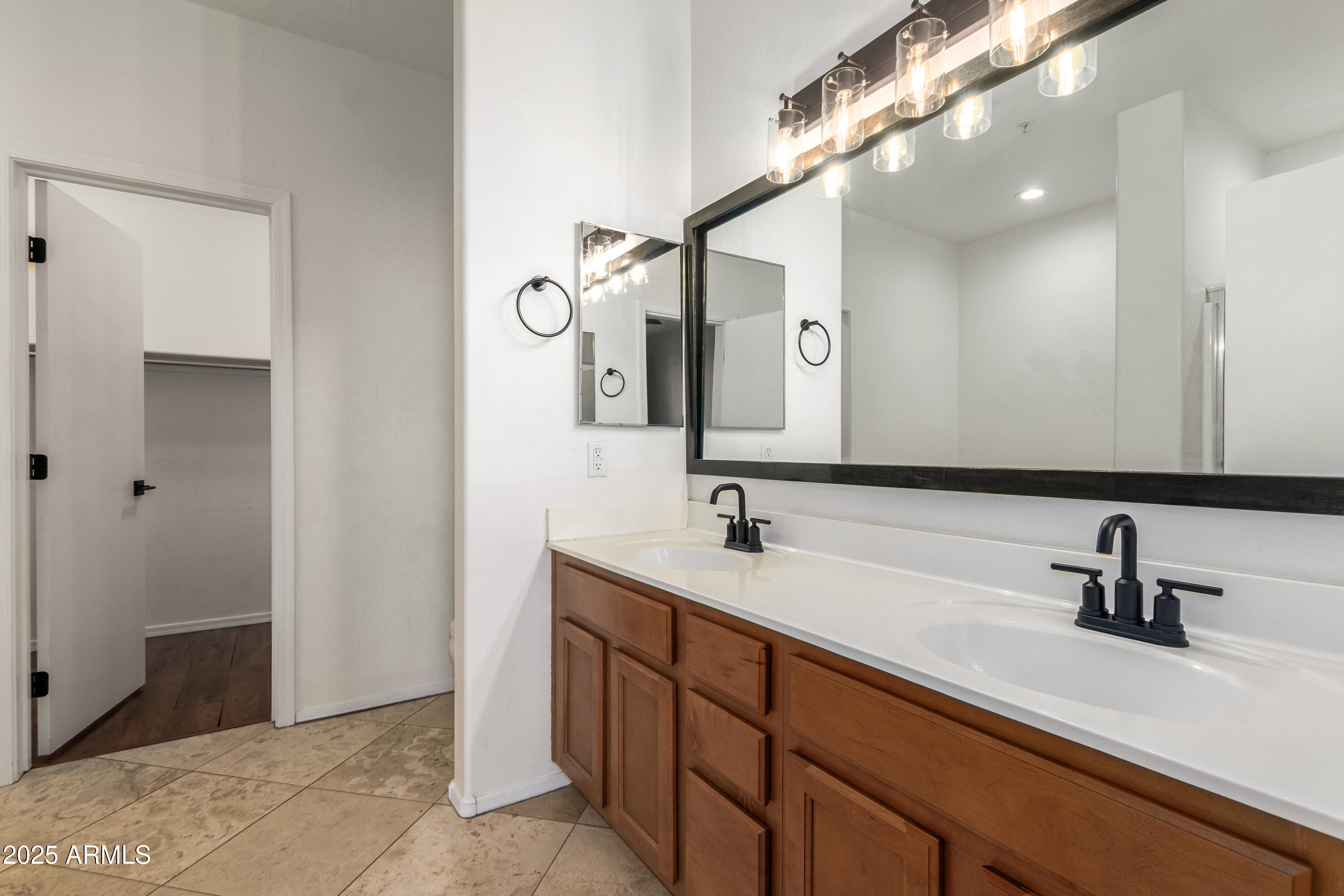 Phoenix, Arizona 85008, United States, 2 Bedrooms Bedrooms, ,2 BathroomsBathrooms,Residential,Active,182944