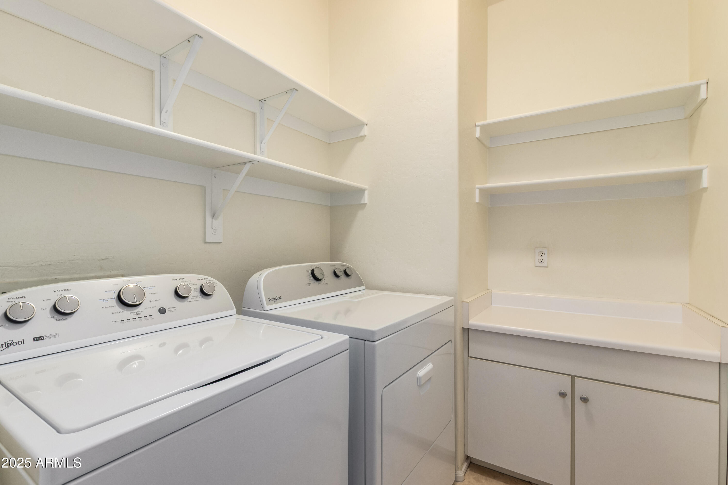 Phoenix, Arizona 85008, United States, 2 Bedrooms Bedrooms, ,2 BathroomsBathrooms,Residential,Active,182944