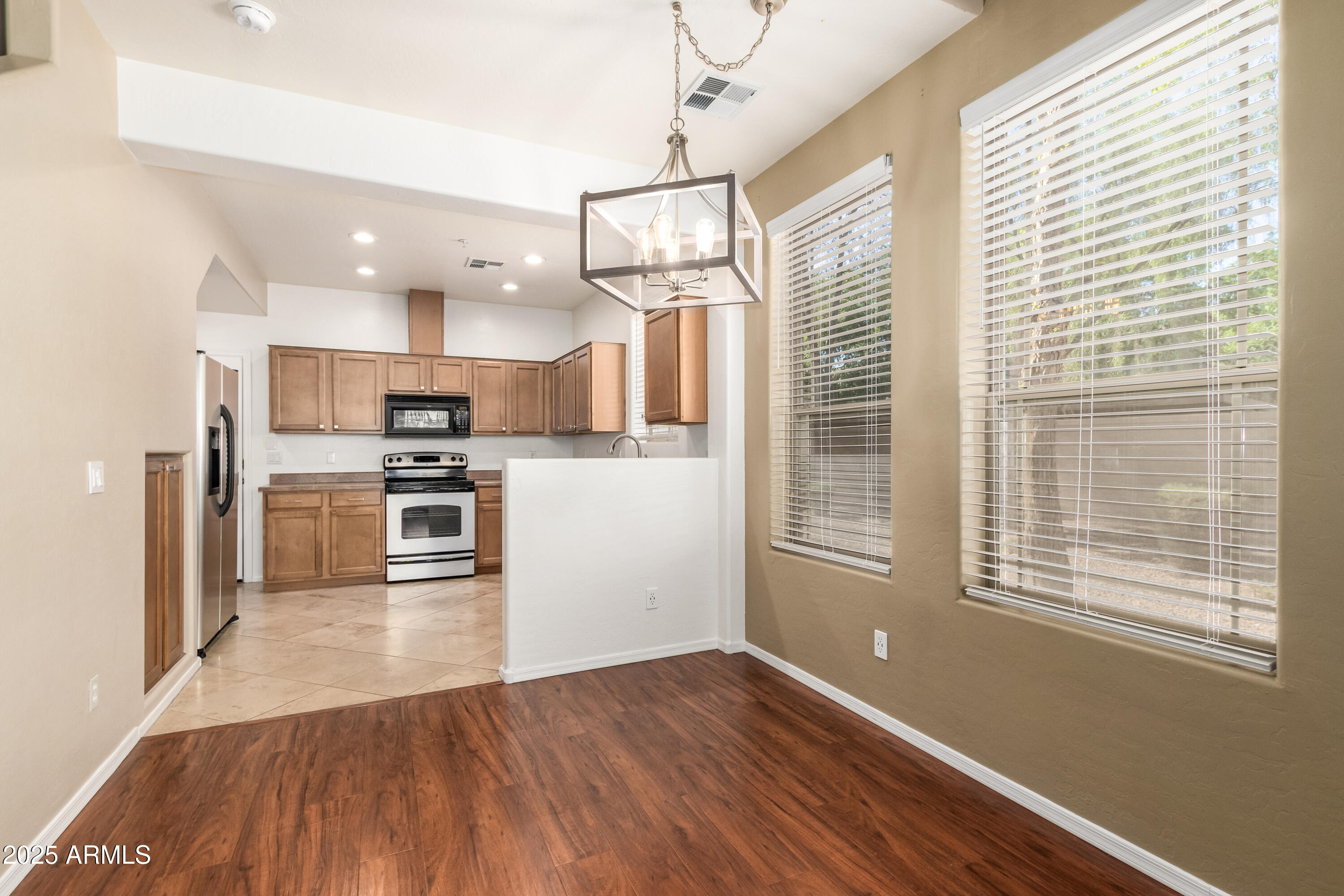 Phoenix, Arizona 85008, United States, 2 Bedrooms Bedrooms, ,2 BathroomsBathrooms,Residential,Active,182944