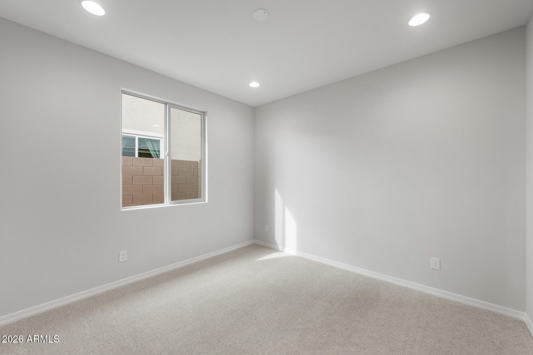 13734 W WHISPER ROCK Trail