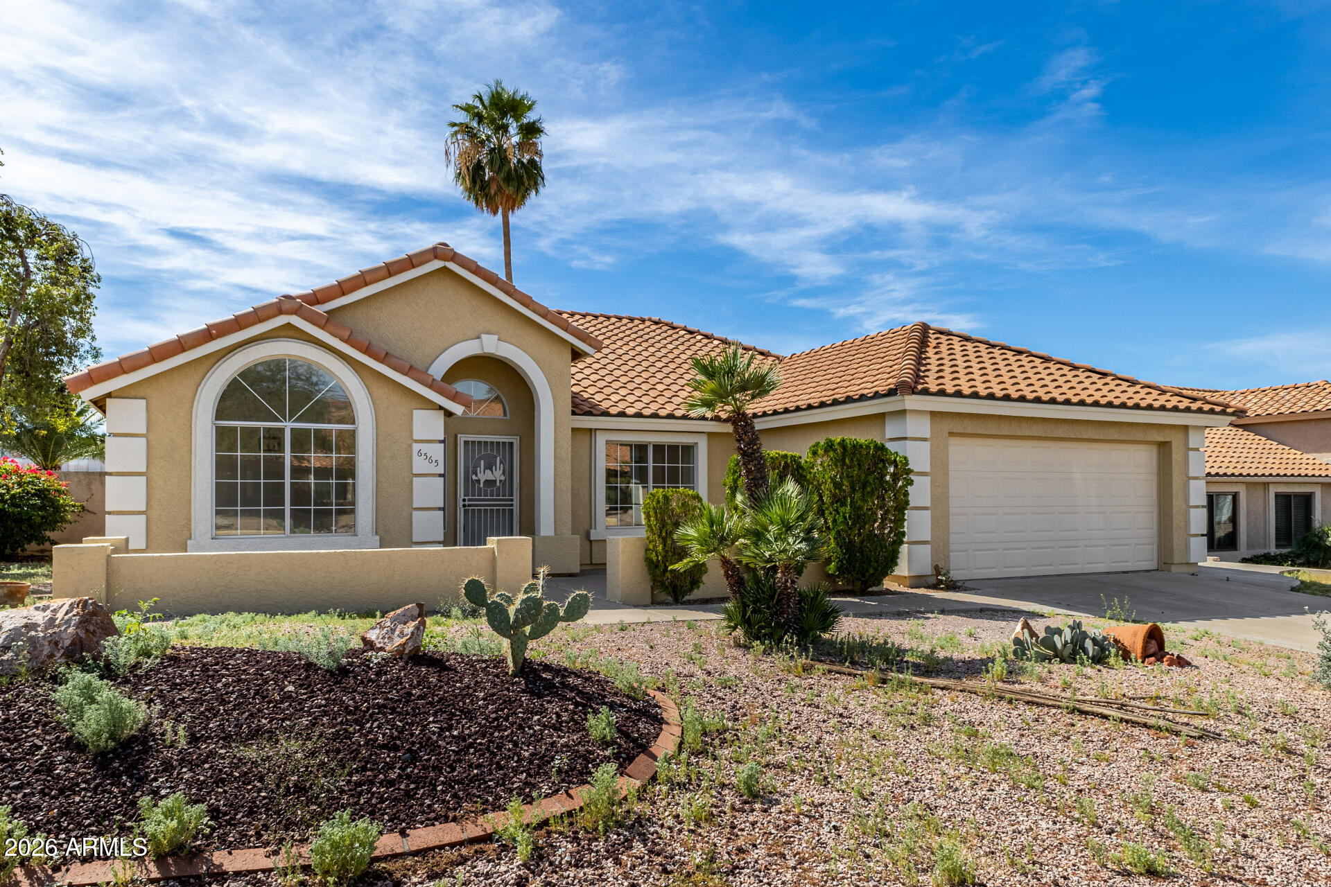 6565 E QUARTZ Street