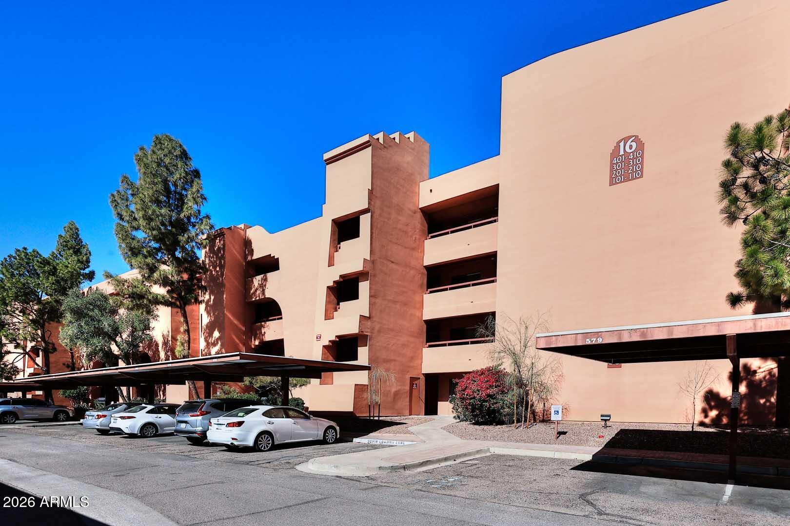 12212 N PARADISE VILLAGE Parkway S 302