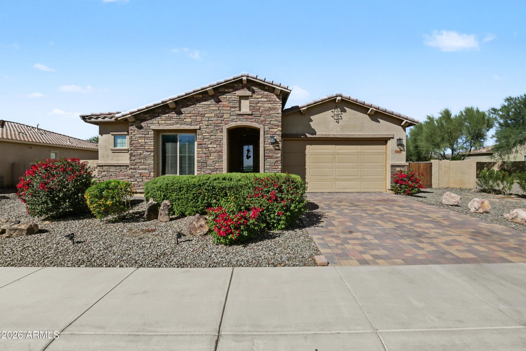 Photo of 5340 N 190th Drive, Litchfield Park, AZ 85340 (MLS # 7095703)