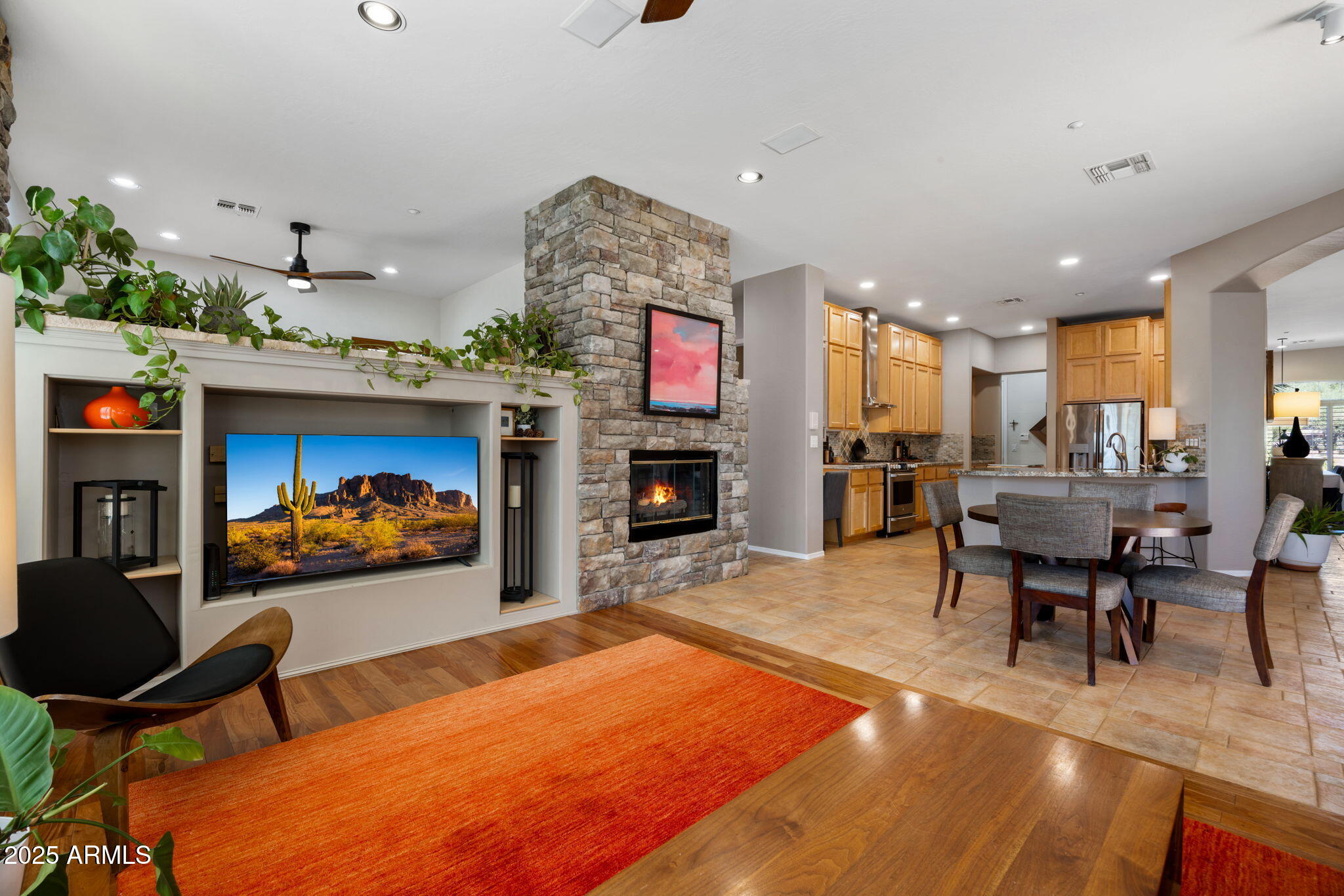 41646 N EMERALD LAKE Drive