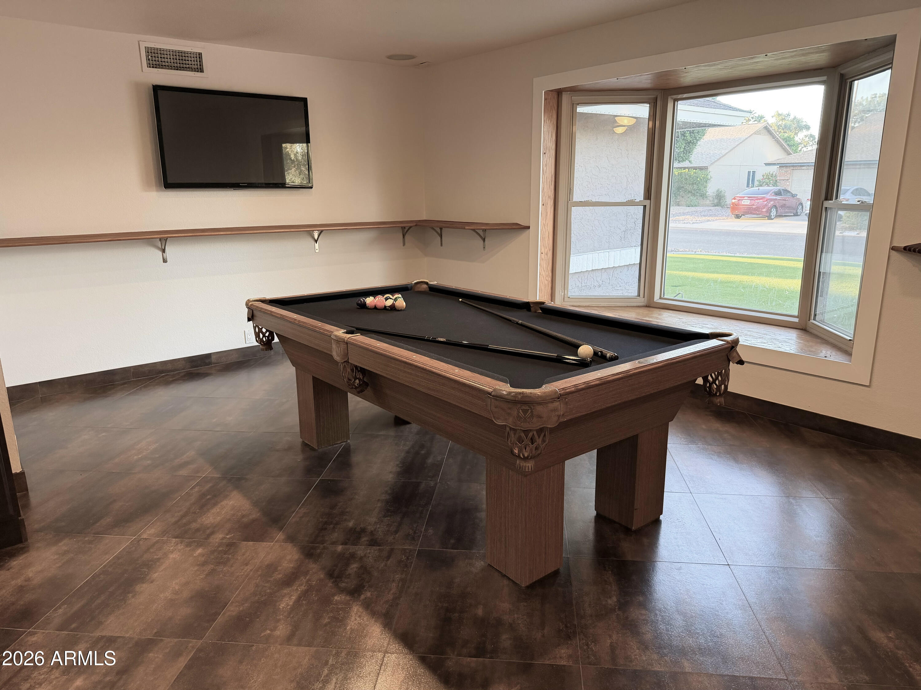 4628 W BLUEFIELD Avenue