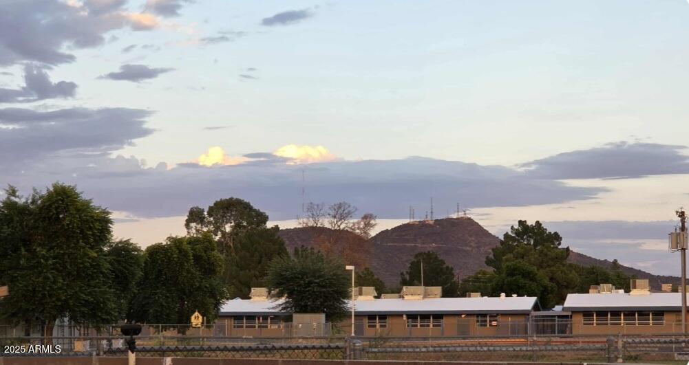 3251 W Cortez Avenue