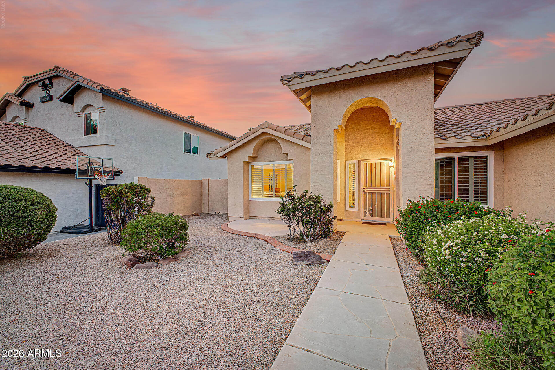 4138 N LOMOND --