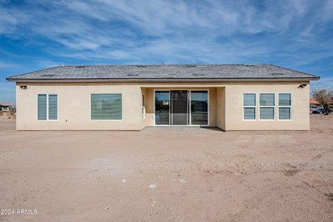 A home in Arizona City