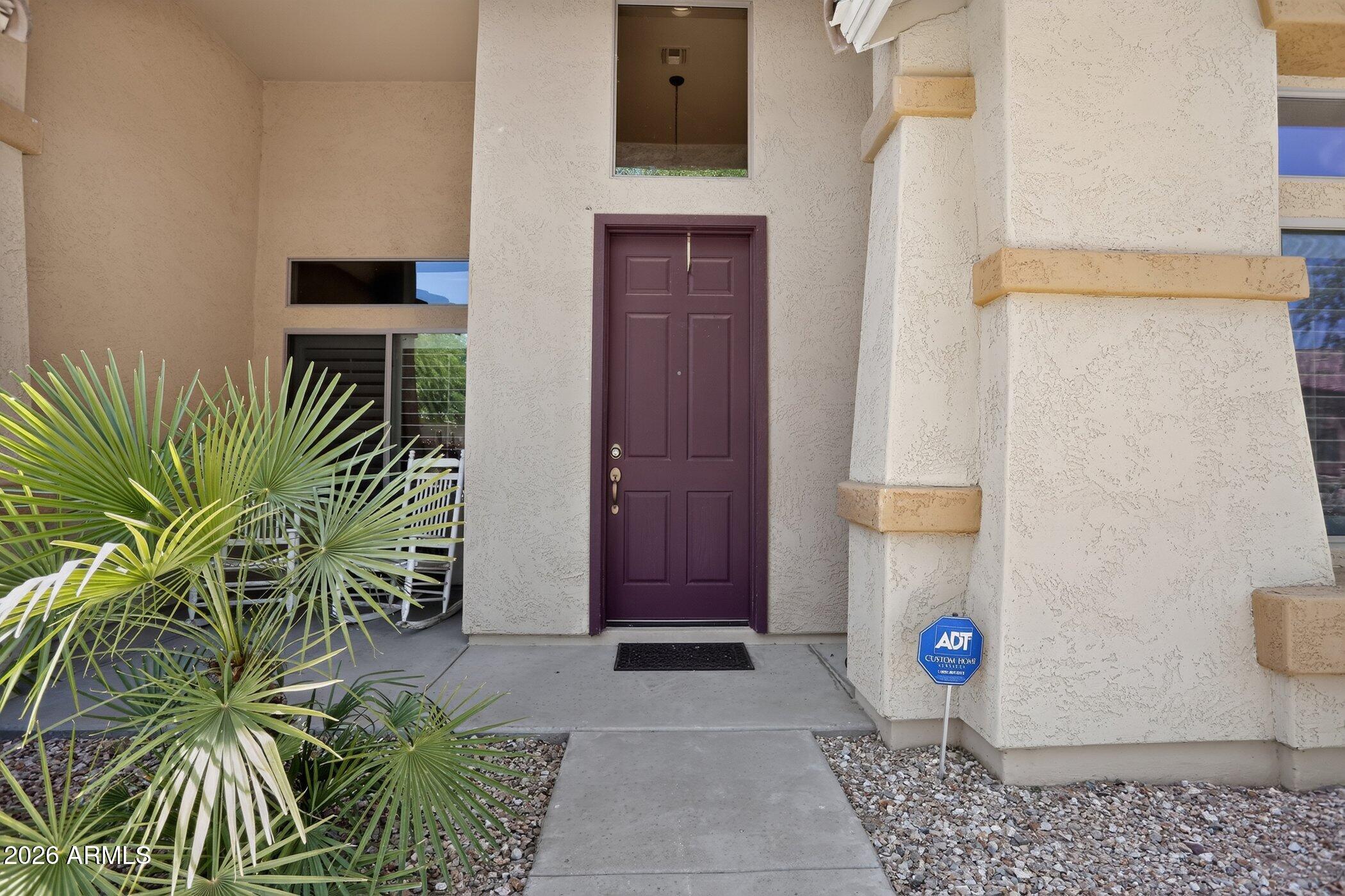 5217 W SPUR Drive