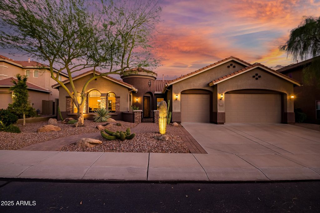 Photo of 2221 W River Rock Trail, Anthem, AZ 85086 (MLS # 6938619)