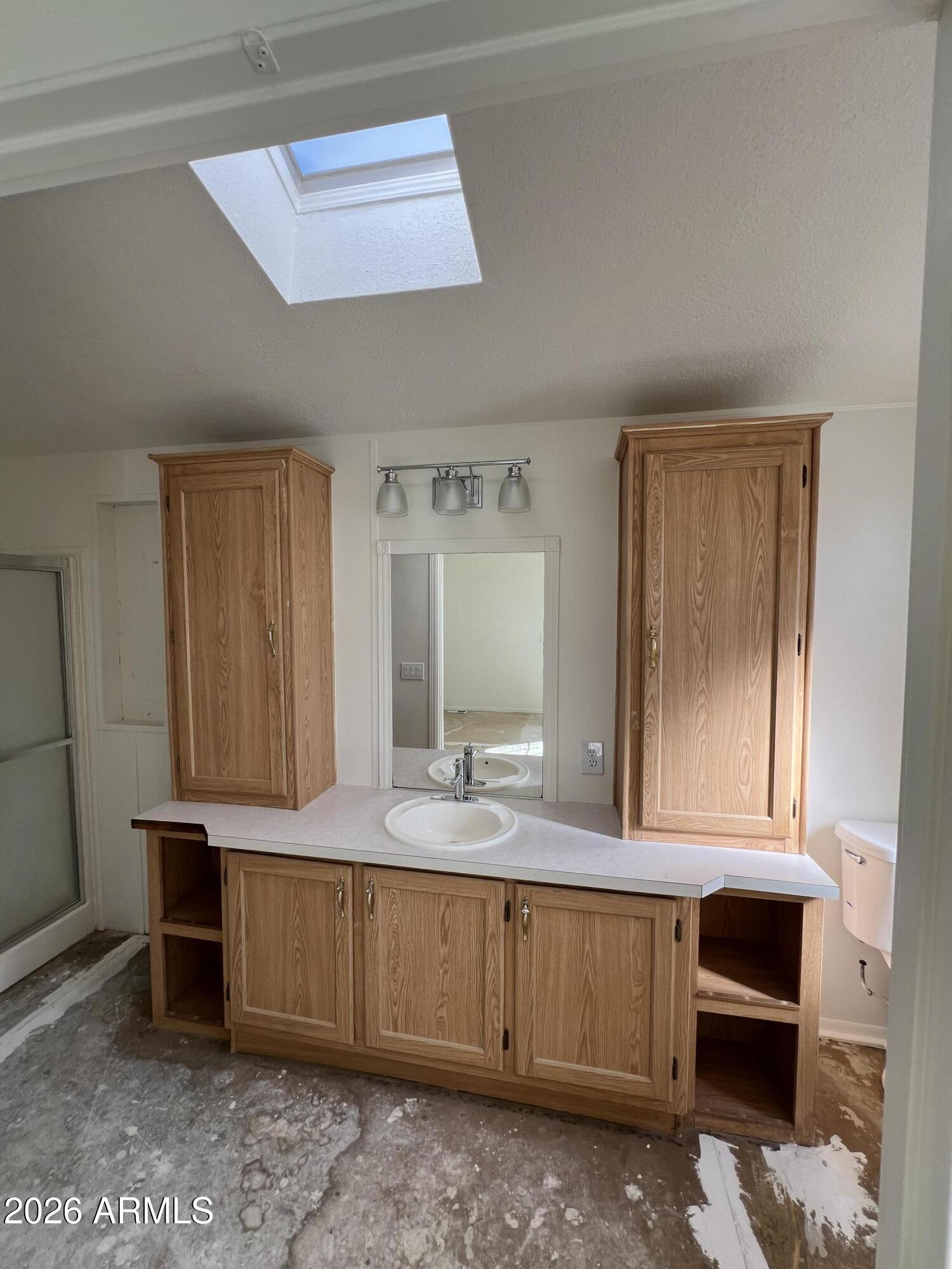 WHISPERING RANCH UNIT 3 BLK 4 - Residential