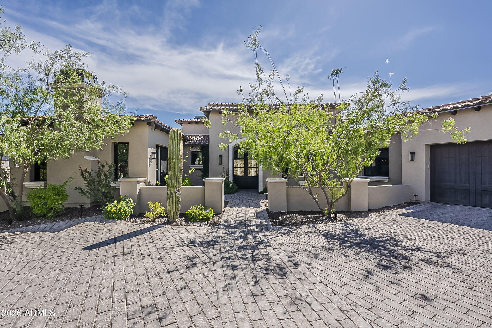 EAGLE RIDGE AT FOUNTAIN HILLS - Residential